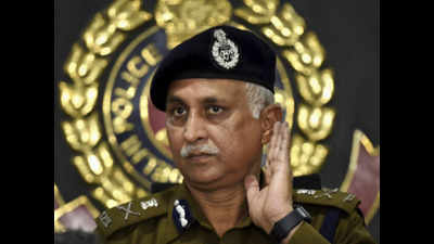 Delhi Police chief reviews arrangements at border points in view of farmers' protest
