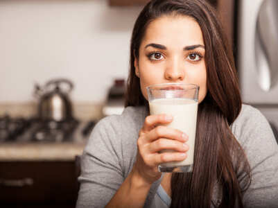 Dangerous sign that you are drinking too much milk