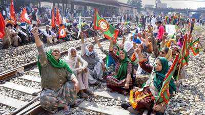Rail Roko protest: Agitating farmers block trains in some states