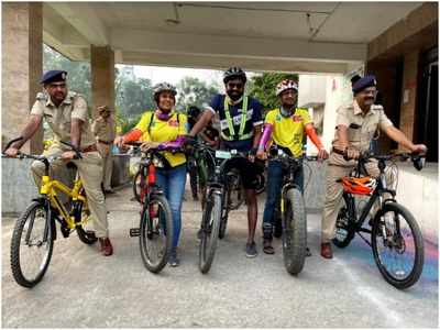 Cyclists join Mumbai Police in themed ride to mark road safety month