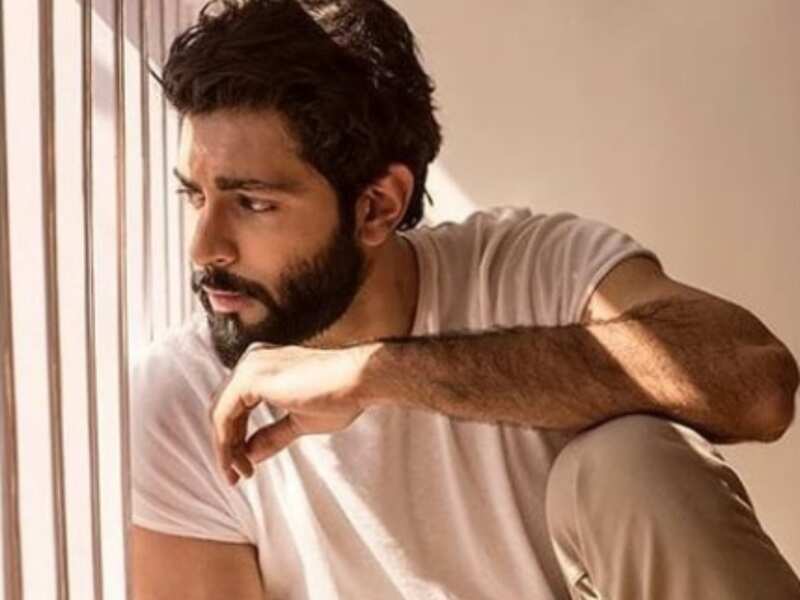 Anmol Thakeria Dhillon, Poonam Dhillon's son, ready for his 'quirky' debut  | Hindi Movie News - Times of India