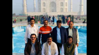 Telangana team visits Taj Mahal, Red Fort to examine stones used in construction of monuments and iconic buildings