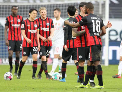 Leaders Bayern Munich Lose At Frankfurt In Bundesliga 