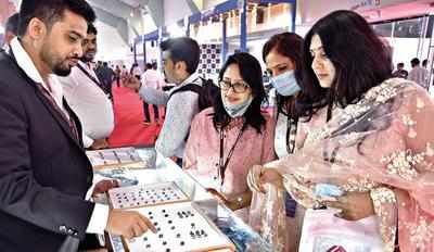 ‘Sparkle’ focuses on lab-grown diamonds  Surat News - Times of India