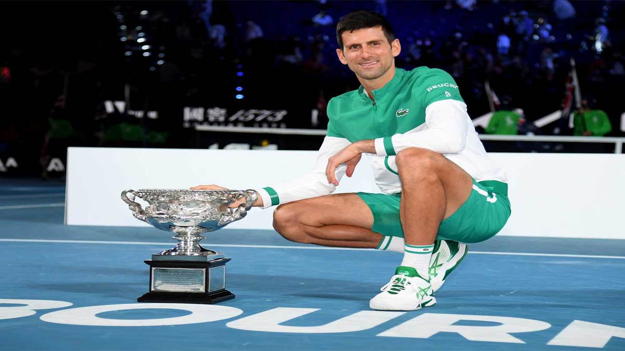 Medvedev ends Djokovic win streak to enter Dubai final