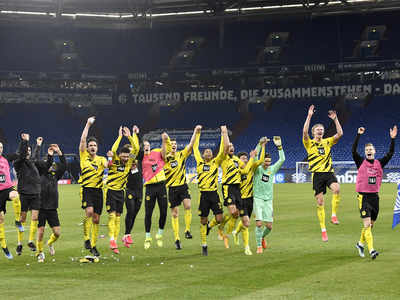 Borussia Dortmund fined for mask-free players party after derby win