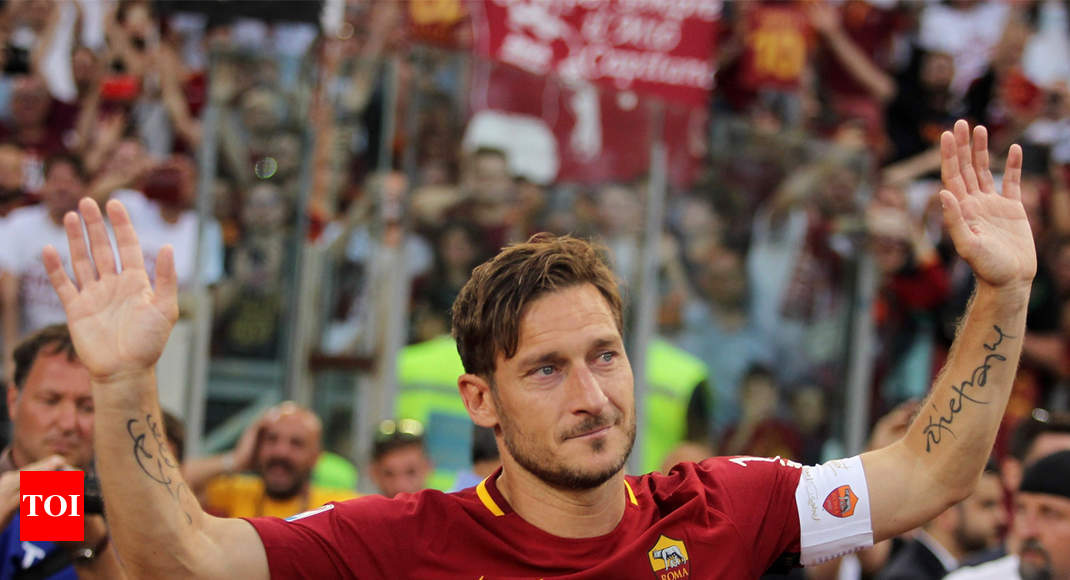 Francesco Totti will join Tokyo Verdy or return to Roma, say club