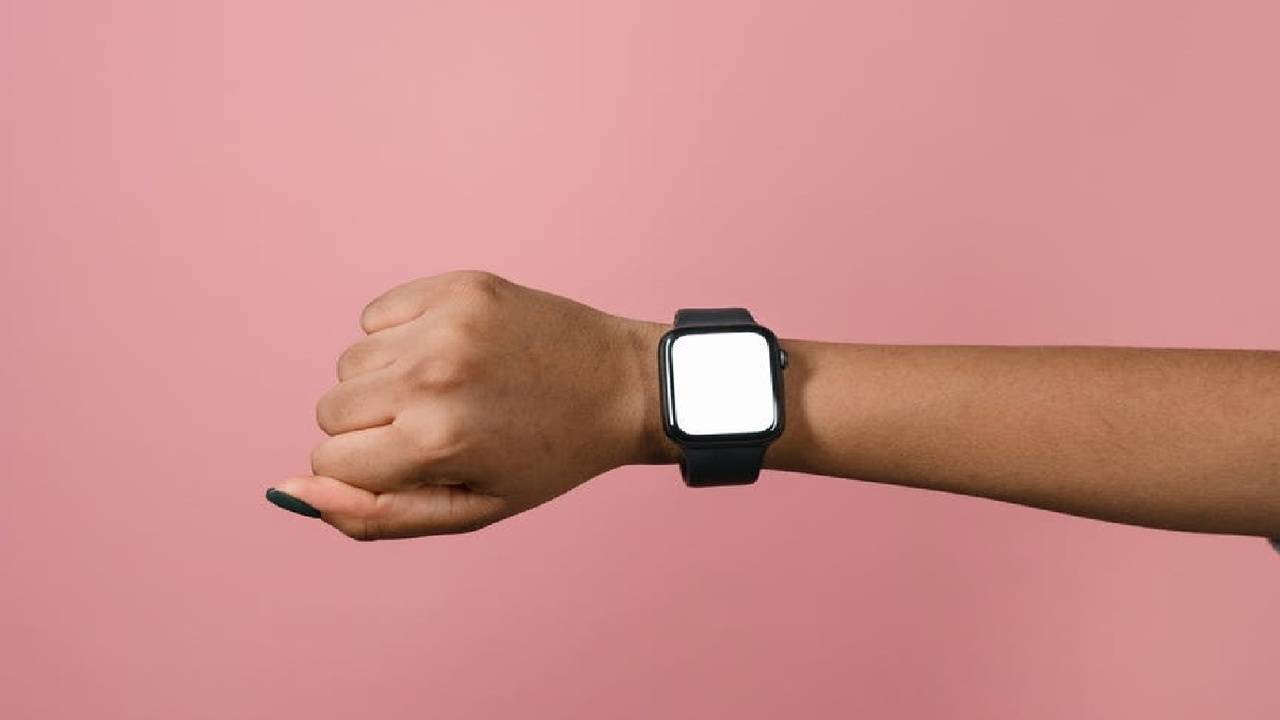 Smartwatches for store apple and android