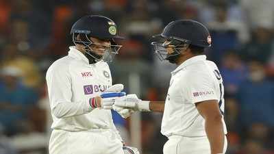 India beats England by 10 wickets in two days to take 2-1 series lead