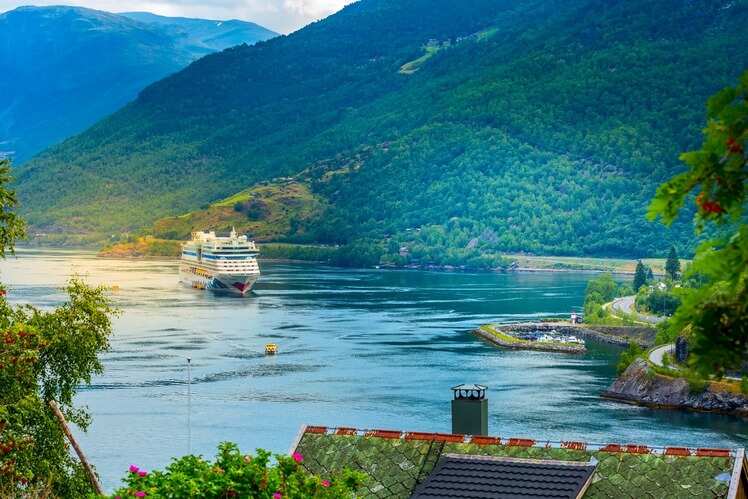 Places to visit in Europe during spring | Times of India Travel