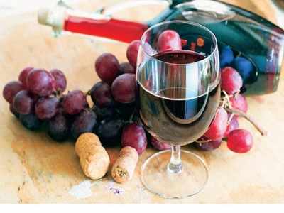 Red wine facial products: Reverse the sign of aging, fight wrinkles, & fine lines