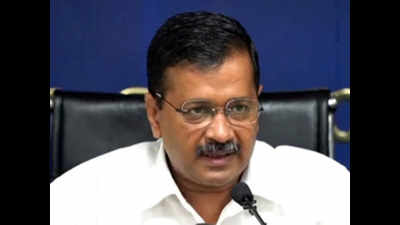 Arvind Kejriwal in Surat, discusses Assembly polls with local leaders