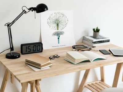 Sleek desk clocks that you must buy for your work table