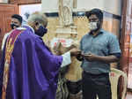 Touch-free Ash Wednesday in Goa