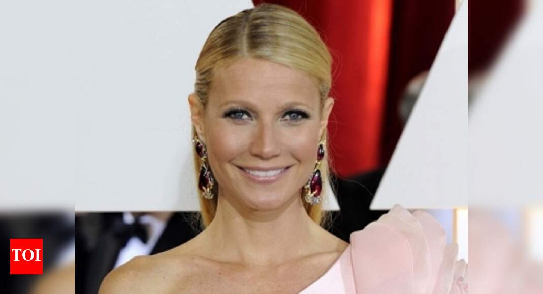 Paltrow I gained a lot of weight over Covid English Movie(00)