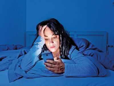 Revenge bedtime procrastination: Stop scrolling on your smart device