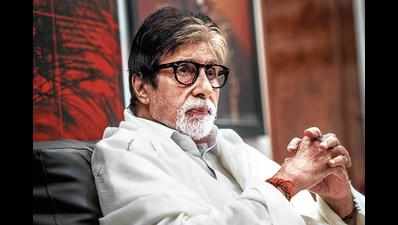 Amitabh Bachchan hints at undergoing surgery on blog