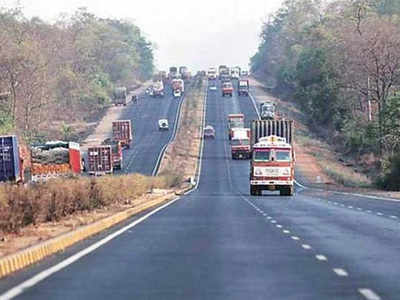 Highways construction touches record 33 km a day: Gadkari