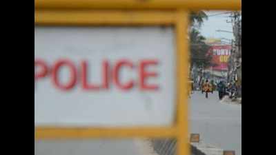 Man, juvenile held for firing at Delhi Police constable