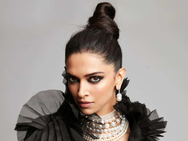 5 minute hairdos to try for your WFH look