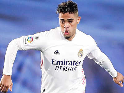 Real Madrid's Mariano Diaz to miss derby against Atletico