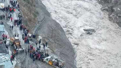 Massive rockslide just below Ronti peak triggered Chamoli flood: Report