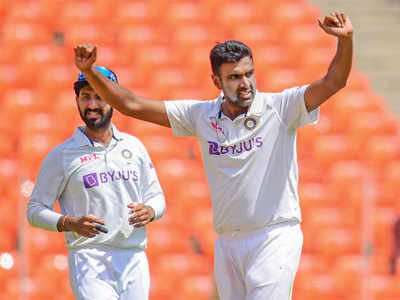 India Vs England Ashwin First Indian Cricketer To Pick 30 Wickets In Test Series Twice Cricket News Times Of India