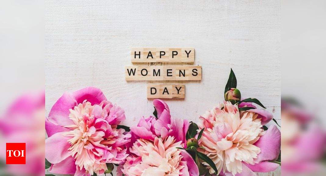 Happy Women's Day 2023 Slogans, Wishes, Messages & Quotes: Powerful ...