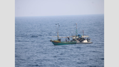 Lakshadweep: Sri Lankan boats seized, crew dumps drugs into sea