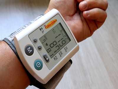 BP Monitor: Digital wrist monitors for checking blood pressure at home