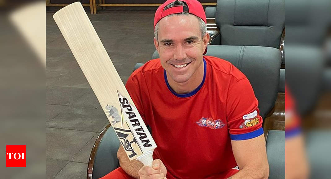 We are all available: Kevin Pietersen has a 'cheeky' message for England  selectors | Cricket News - Times of India