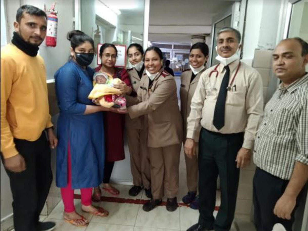 Doctors At Lucknow S Command Hospital Save 24 Week Pre Mature Infant In Pandemic Period Lucknow News Times Of India