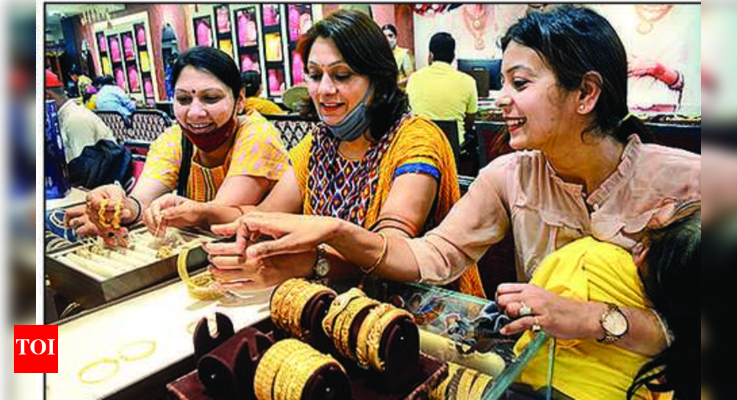 Patna Falling Gold Prices Cheer Customers Patna News Times Of India