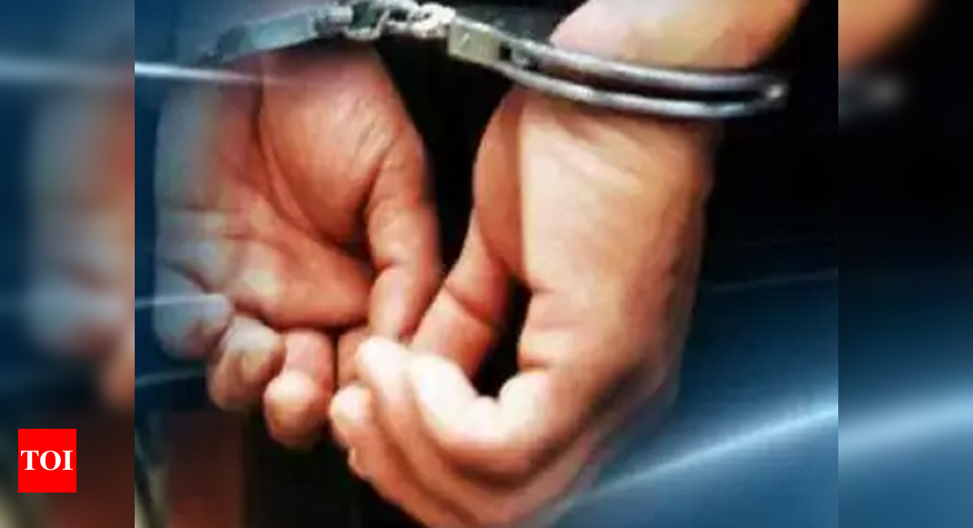 Trio held for kidnapping two from Assam