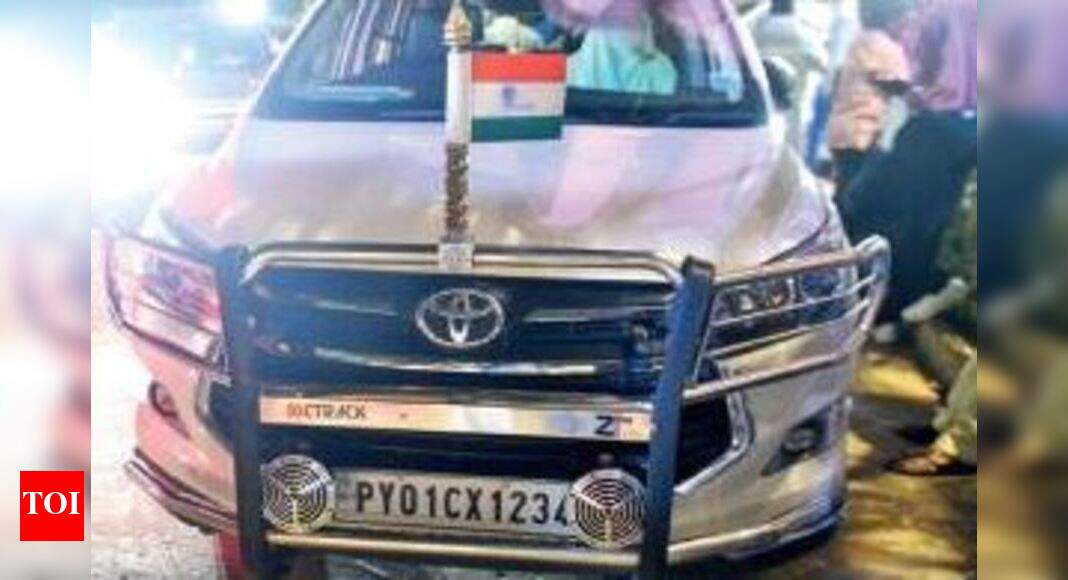 Tamil Nadu Bullbars are back on cars of politicians Chennai News