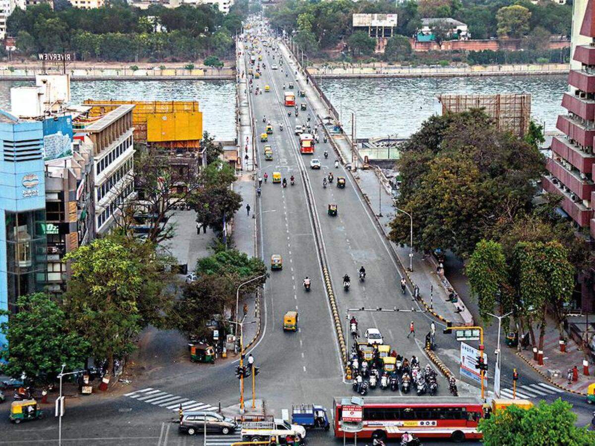 Ahmedabad: Nehru Bridge closed for 45 days from today | Ahmedabad News - Times of India