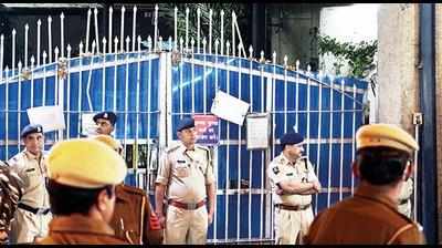 SUV case: Police question Tihar inmate over recovered cellphones