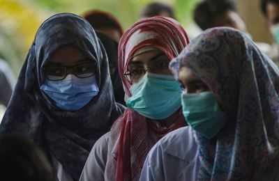 Wearing masks made mandatory in Islamabad amid rising Covid cases