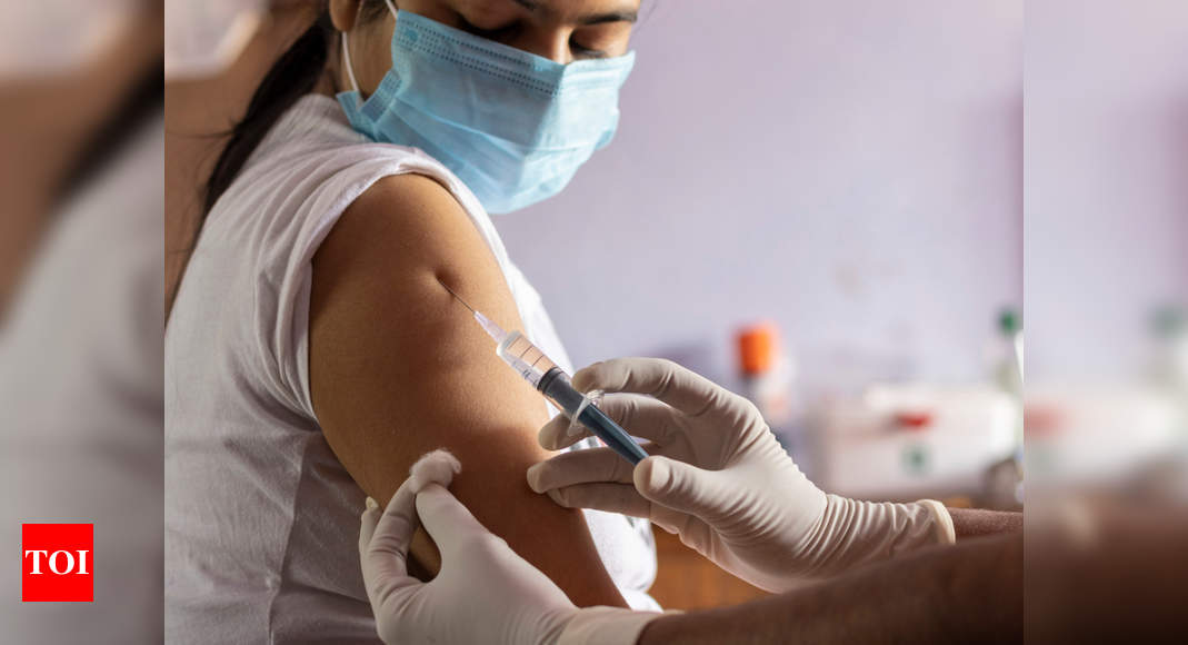 Elevated antibodies to COVID-19 vaccine are less effective against coronavirus variants: Study