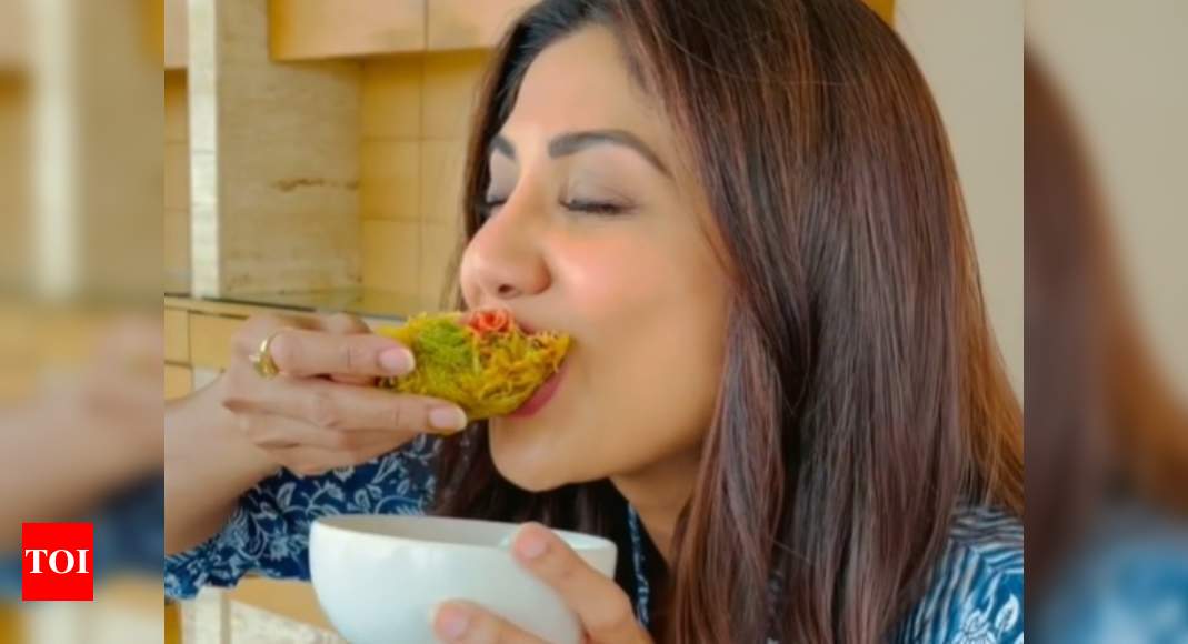 Watch: Shilpa Shetty Kundra enjoys her Sunday binge with crispy and ...