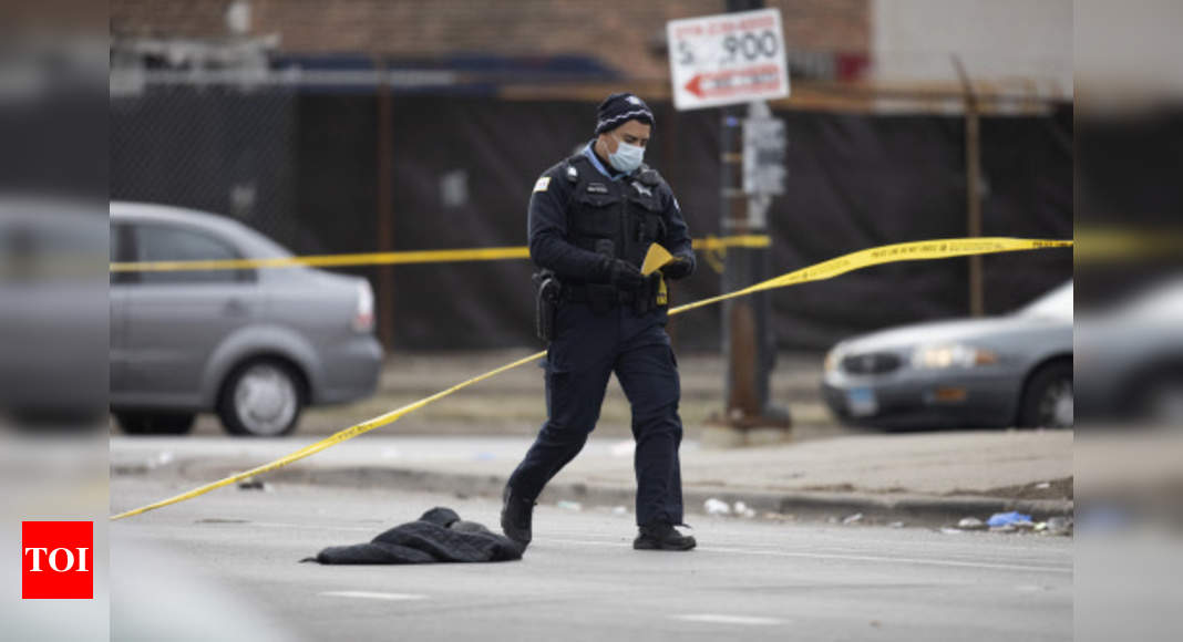 2 killed, 13 wounded at party on Chicago's South Side