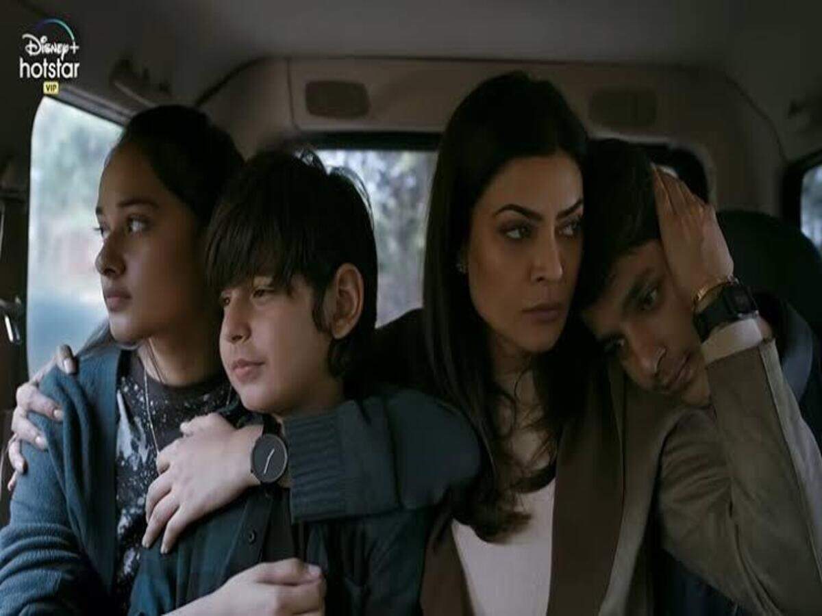 Sushmita Sen shares the glimpse of her intense look from the sets of ...