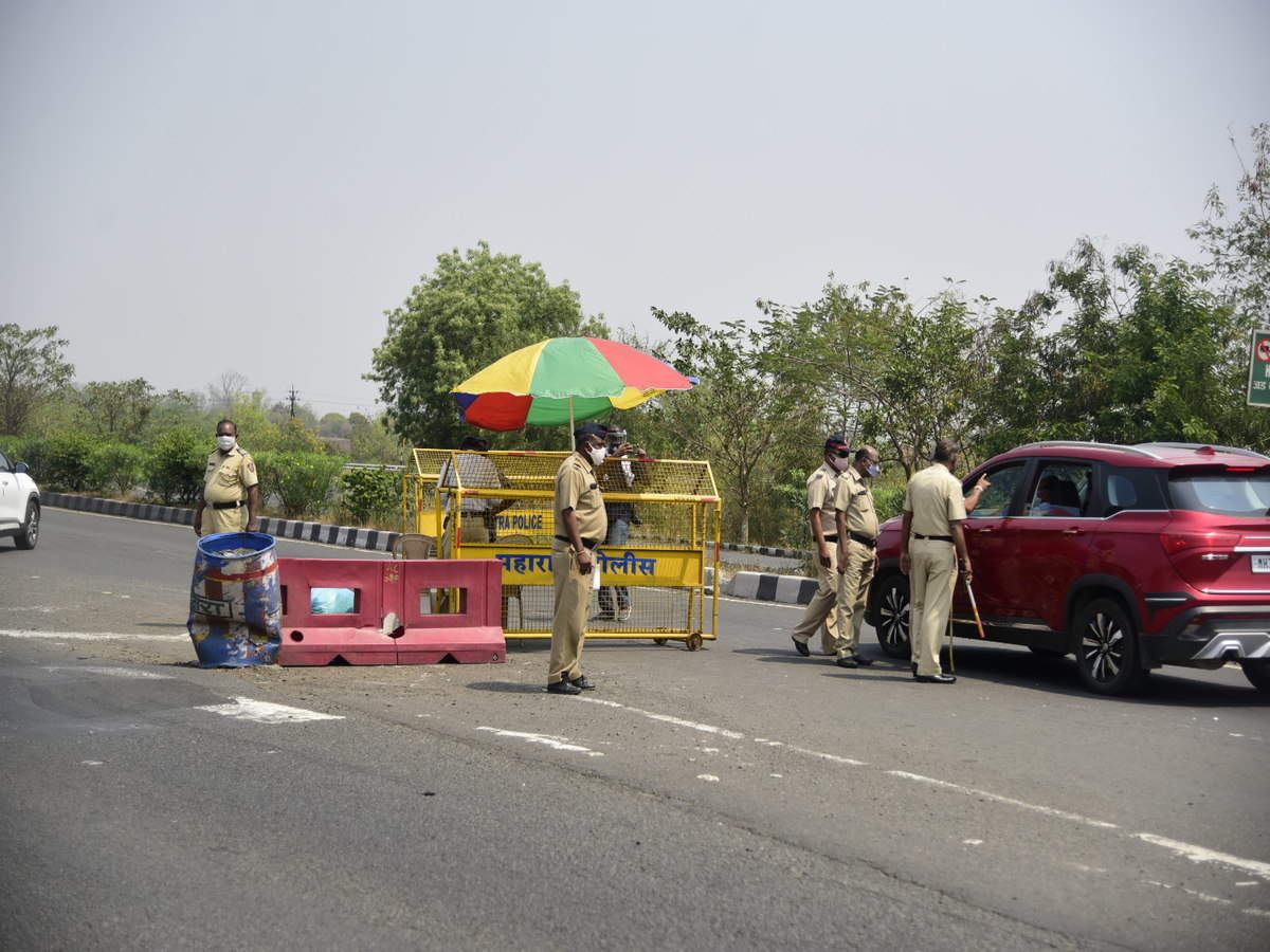 Maharashtra Week Long Lockdown In Nagpur Hundreds Fined On First Day Nagpur News Times Of India