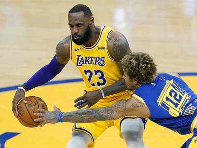 LeBron James frustrated as Los Angeles Clippers hand Lakers third straight  loss, NBA News