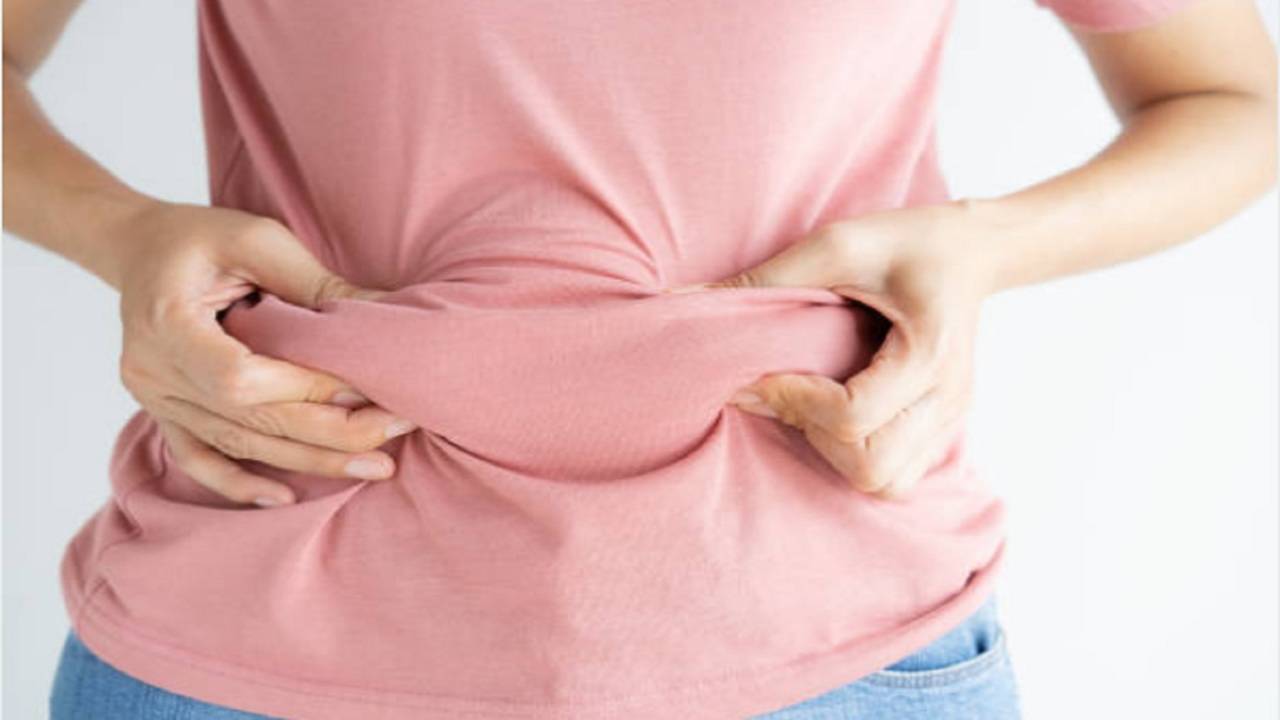 Nutritionist shares 8 top tips to beat the belly bloat for good