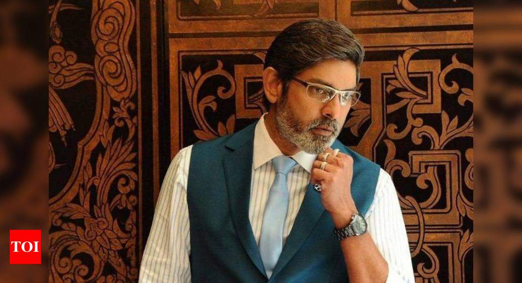 Jagapathi Babu joins the star cast of Rajinikanth s Annaatthe Tamil Movie News Times of India