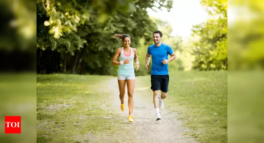 Attention slow walkers Your walking habits may increase your