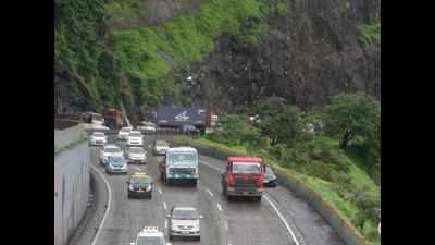 High court may get CAG to probe Pune-Mumbai Expressway toll
