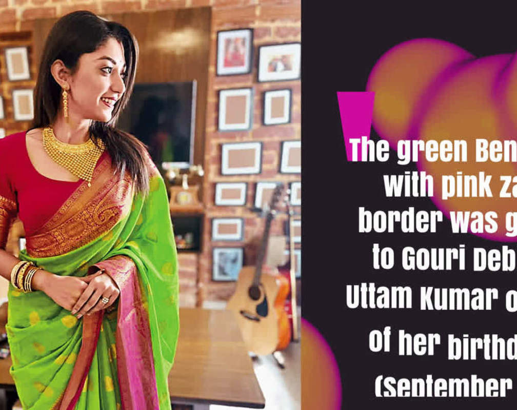
Uttam Kumar had impeccable taste in Benarasi saris. Here's proof!

