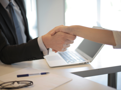 Here's how to stand out while applying for jobs